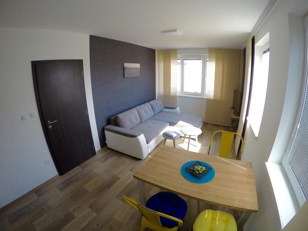 Apartmany Rose Lednice Buitenkant foto