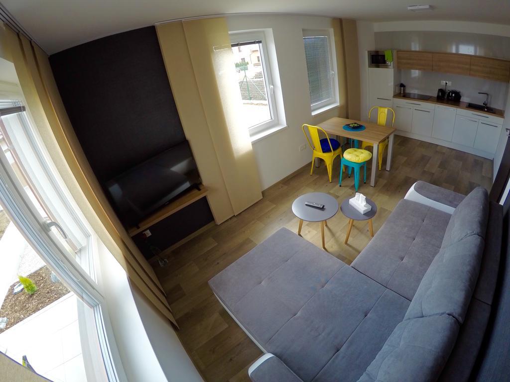Apartmany Rose Lednice Buitenkant foto