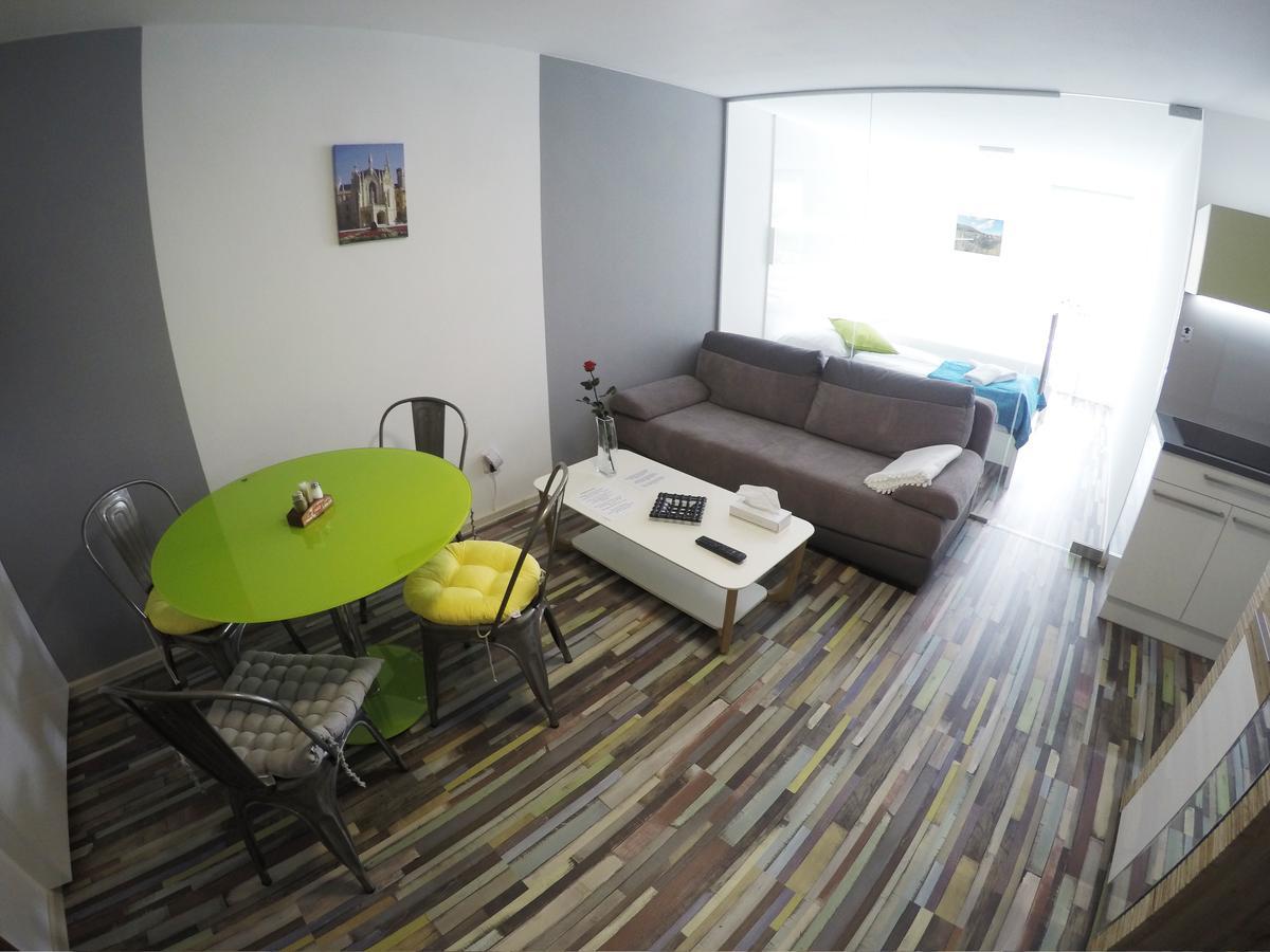 Apartmany Rose Lednice Buitenkant foto